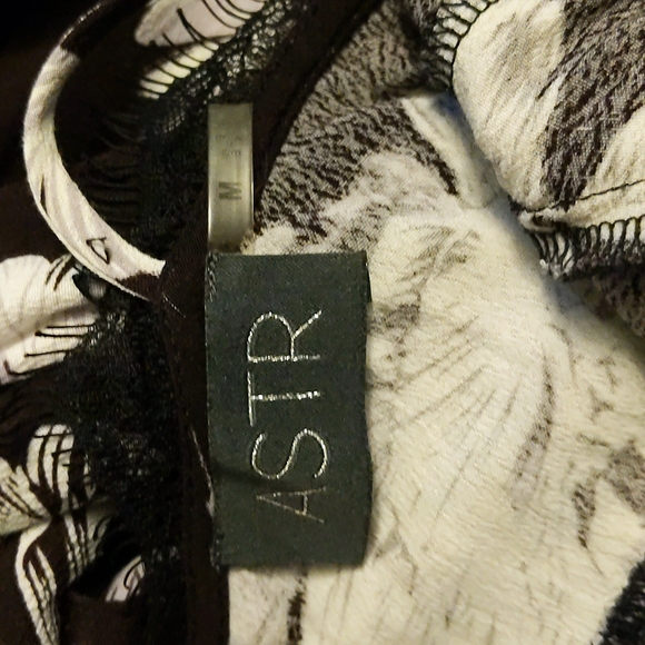 Astr the Label floral jumpsuit - Picture 10 of 12